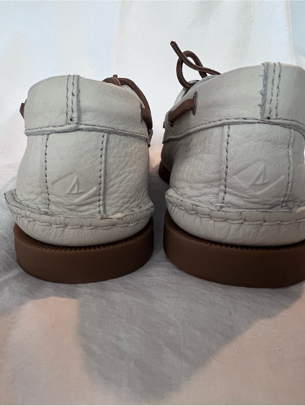 Sperry White Leather Boat Shoes with Brown Laces 11.5 WIDE - Picture 3 of 7